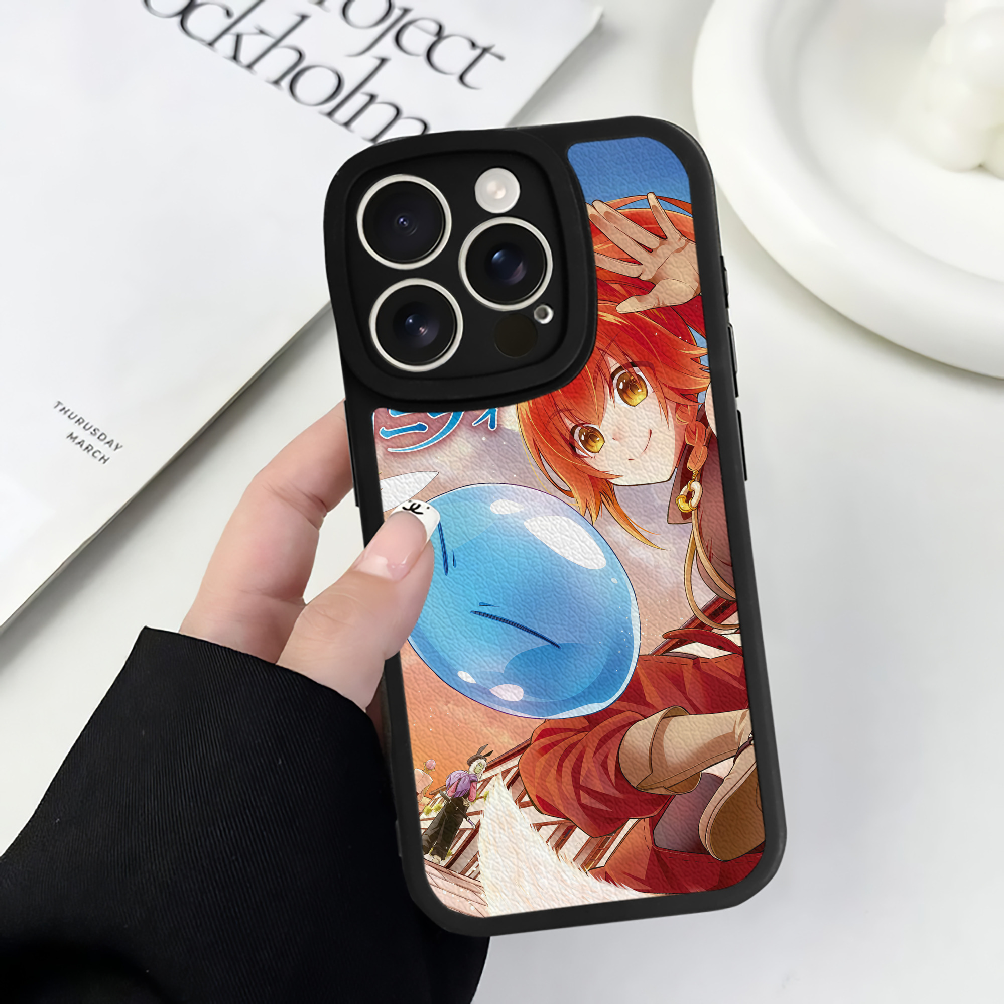 （画像用） 転スラ Regarding Reincarnated to Slime 【iPhone 16シリーズ対応】シリコンスマホケース（レザー調） 材質：シリコン